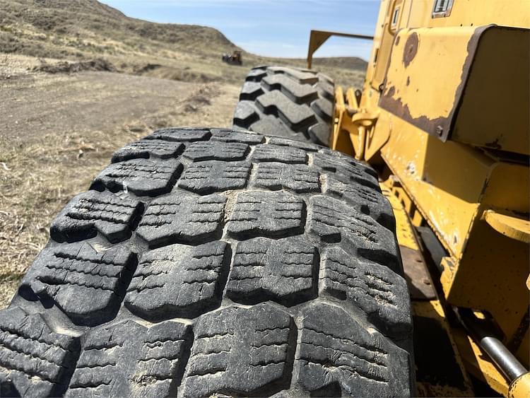 Main image John Deere 872D 27