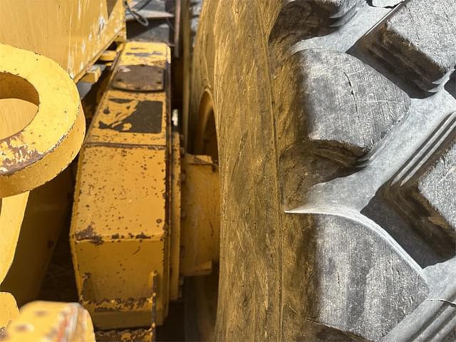 Thumbnail image John Deere 872D 32