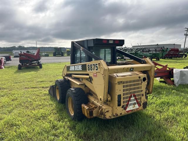 Image of John Deere 8875 equipment image 1