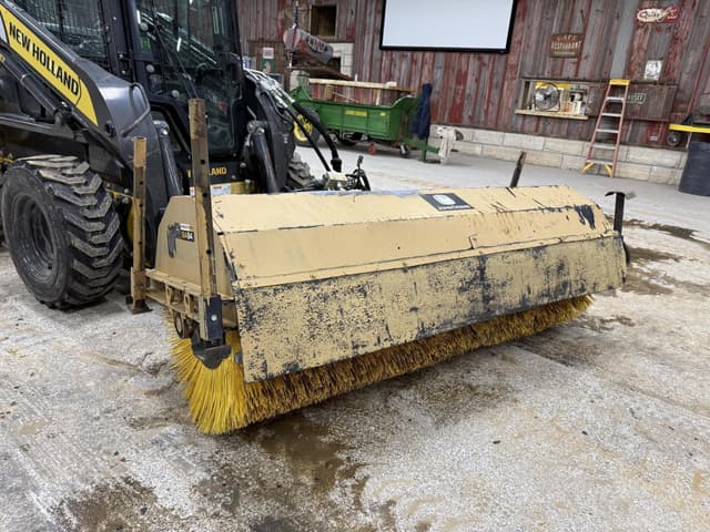 Image of John Deere BA84 equipment image 2