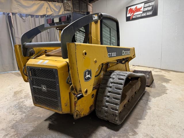 Image of John Deere CT332 equipment image 4