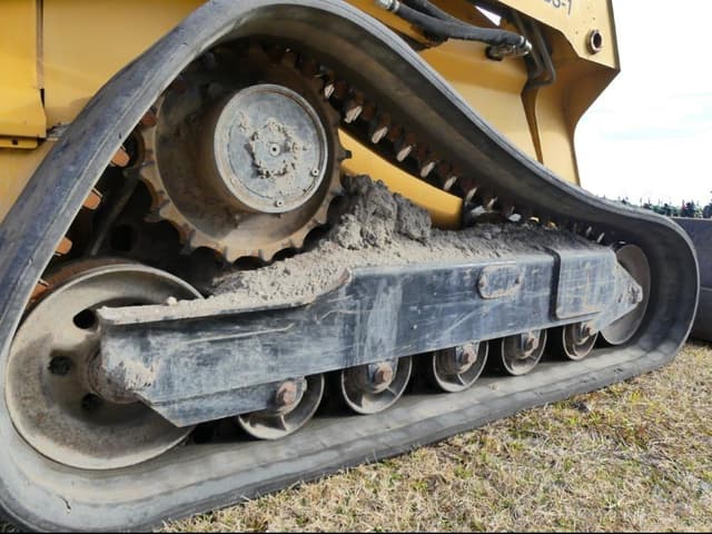 Image of John Deere CT332 equipment image 4