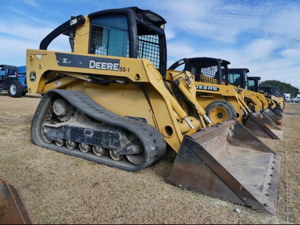 Image of John Deere CT332 Primary image