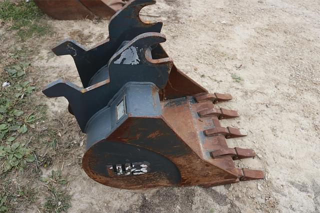 Image of Werk-Brau Excavator Bucket equipment image 2