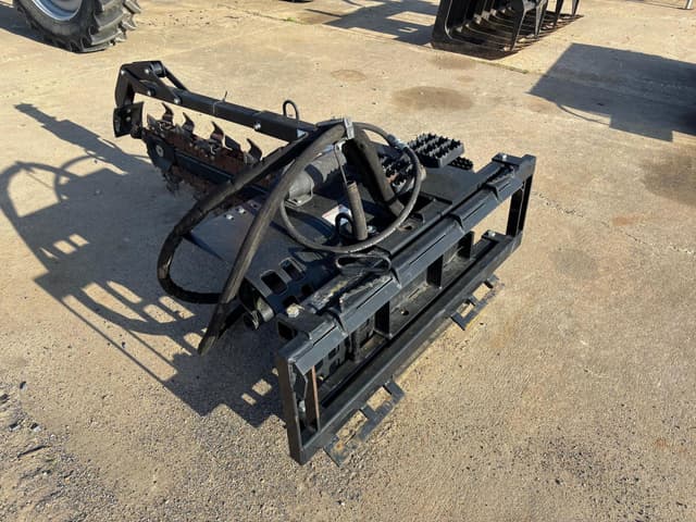 Image of John Deere Worksite Pro TR48B equipment image 3