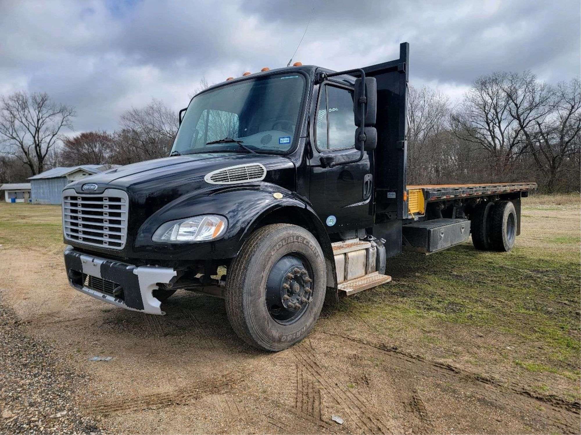 2016 Freightliner M2 Equipment Image0
