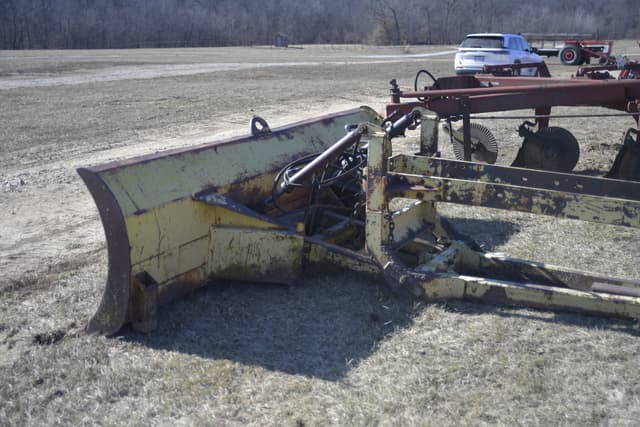 Image of Degelman 10STD equipment image 4