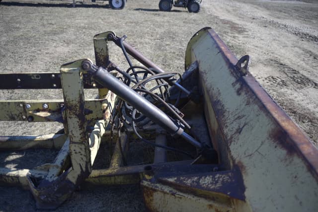 Image of Degelman 10STD equipment image 2