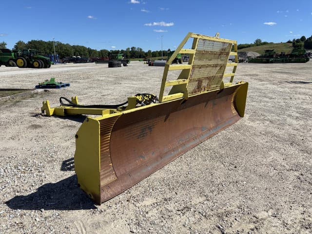 Image of Degelman 12-46/57 equipment image 2
