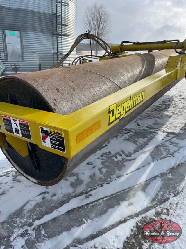 Image of Degelman LR2036 equipment image 3