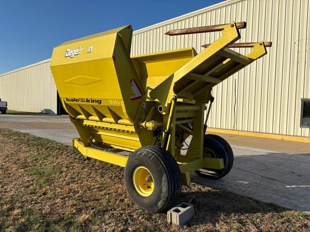 Image of Degelman Bale king 4100 equipment image 2