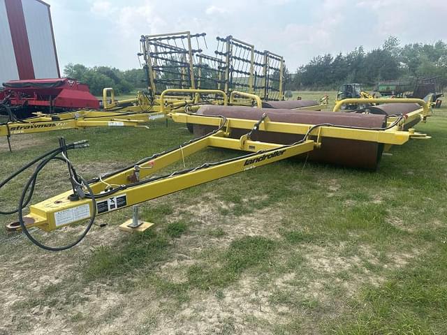Image of Degelman LR7645 equipment image 2