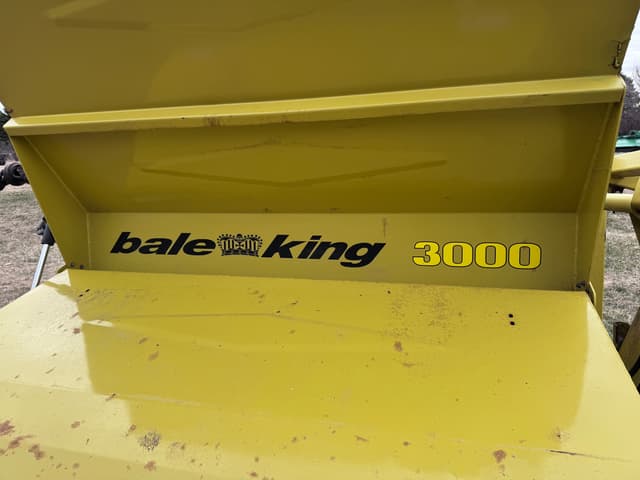 Image of Degelman Bale King 3000 equipment image 4