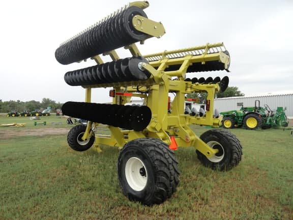 Image of Degelman Pro-Till 26 equipment image 1