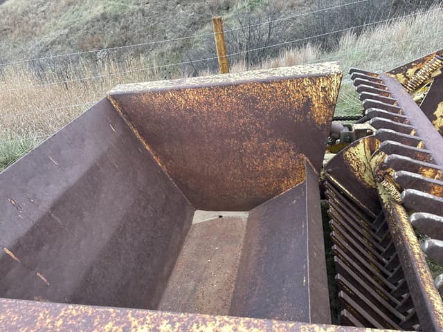 Image of Degelman R570S equipment image 4