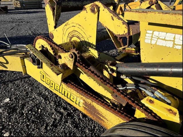 Image of Degelman R570S equipment image 4