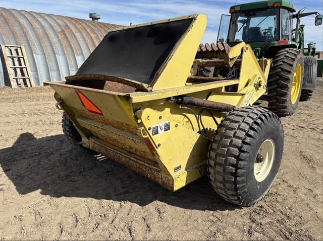 Image of Degelman Signature 6000 equipment image 3