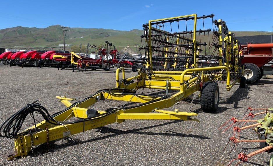 Degelman Strawmaster 7000 Equipment Image0