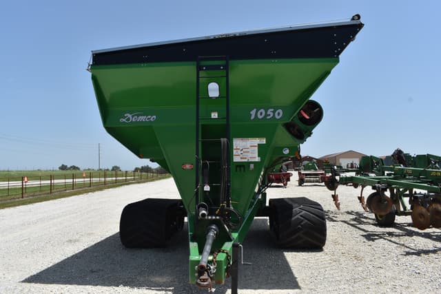 Image of Demco 1050 equipment image 1