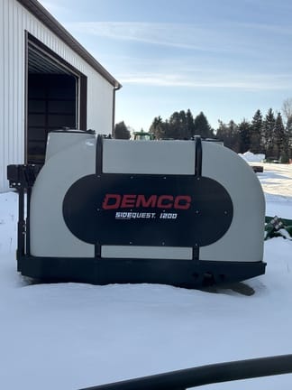Demco Side Quest Equipment Image0