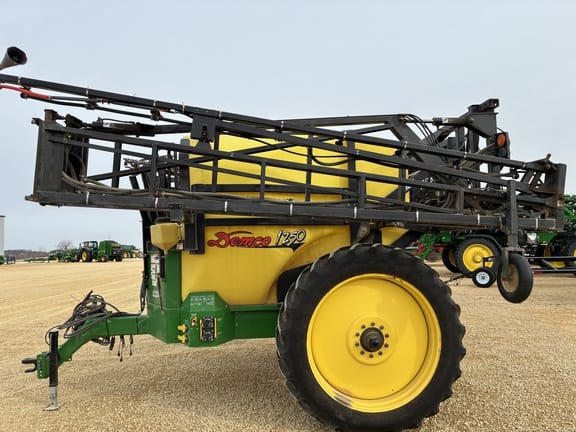 Demco 1250 Equipment Image0