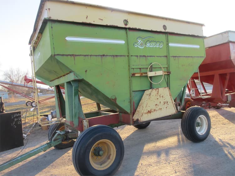 Demco 300 Harvesting Gravity Wagons for Sale Tractor Zoom