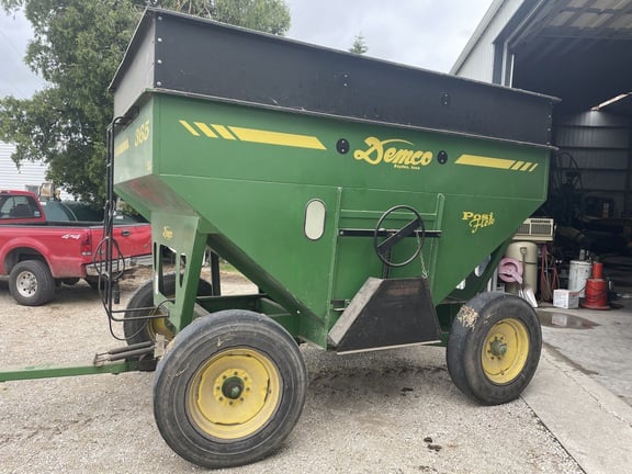 SOLD - Demco 365 Stock No. 135391 Harvesting | Tractor Zoom