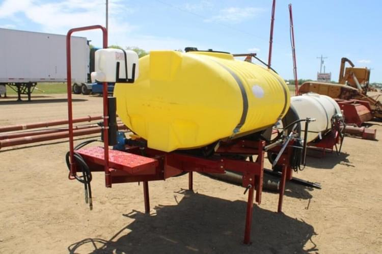 Demco Undetermined Chemical Applicators Sprayers - 3pt Mounted for Sale ...