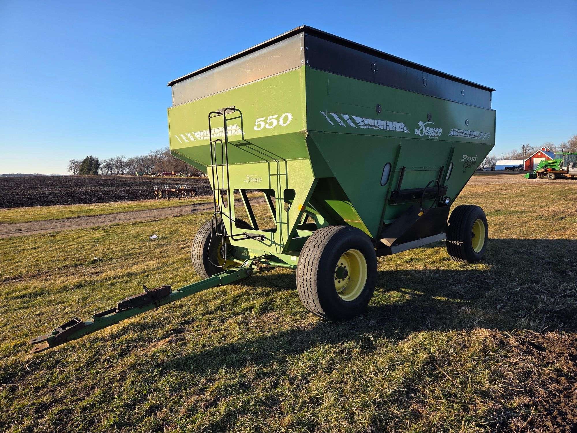 Demco 550 Equipment Image0