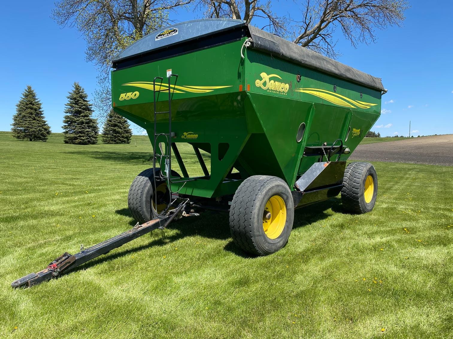 Demco 550 Equipment Image0