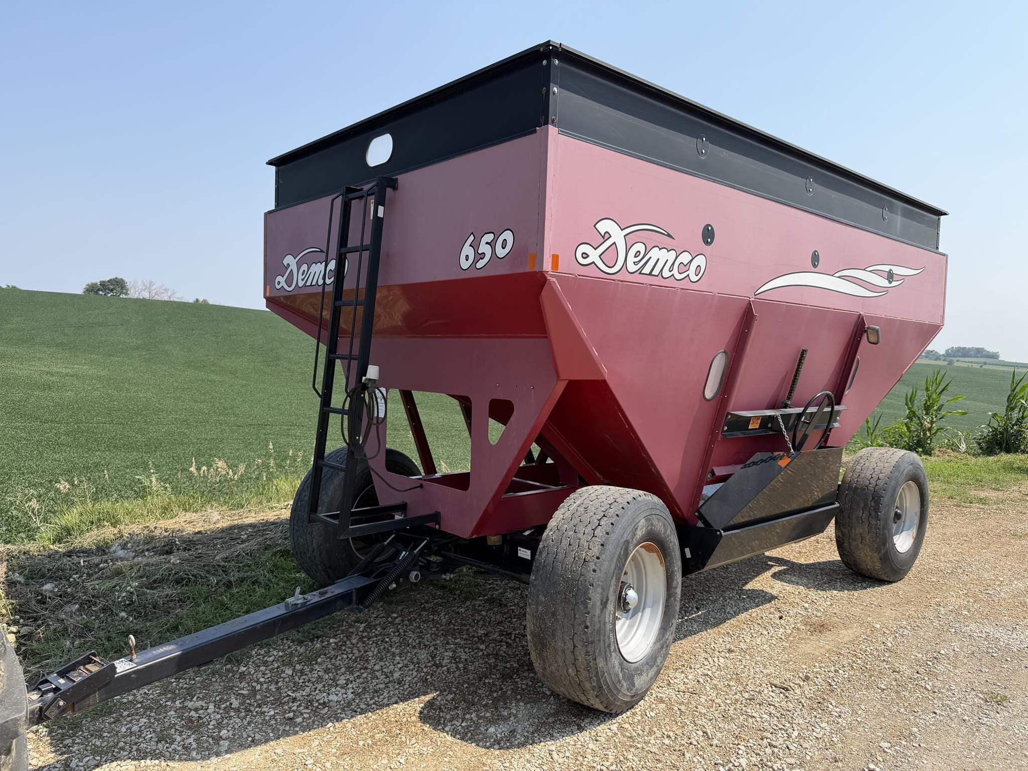 Demco 650 Equipment Image0