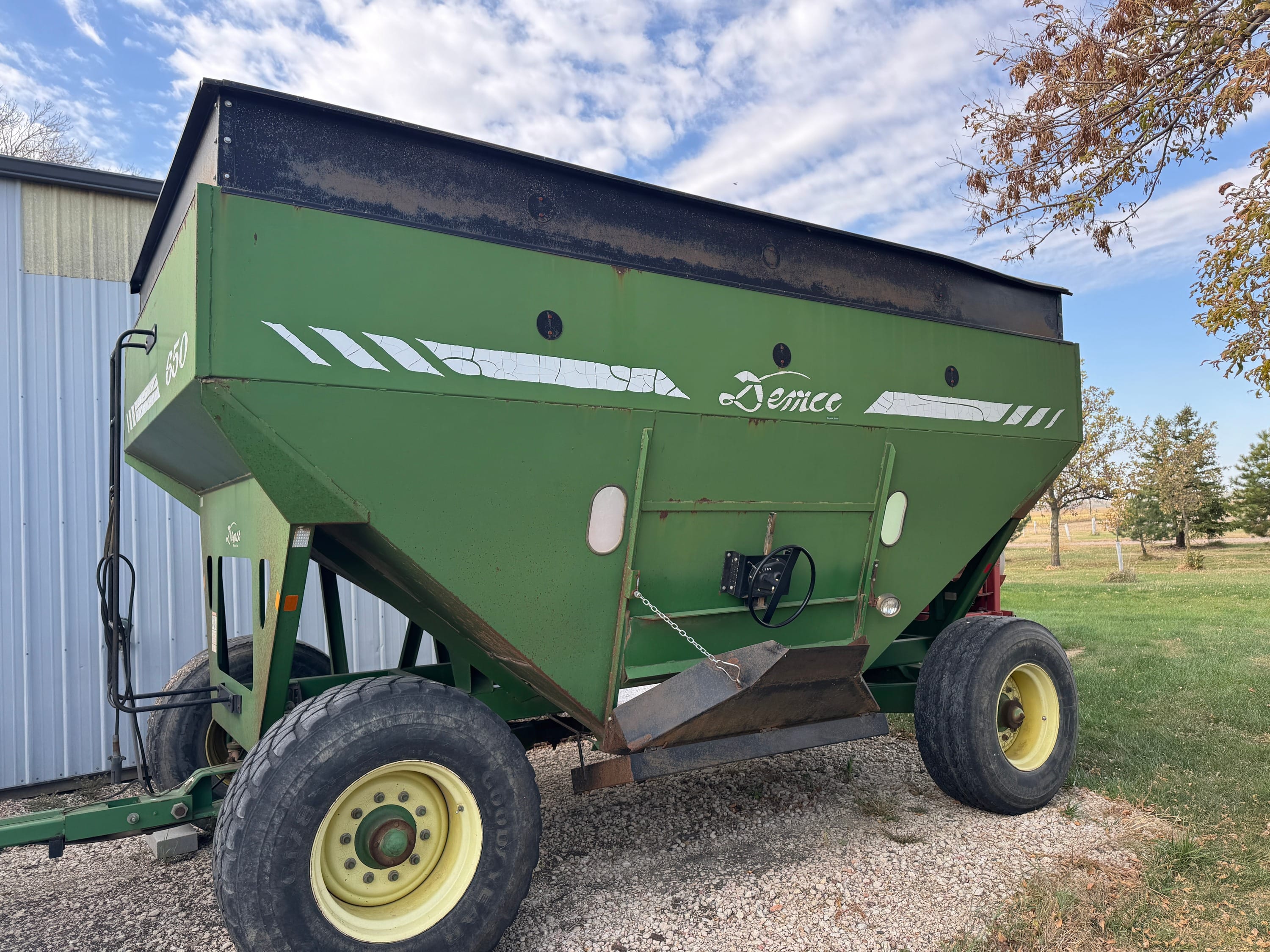 Demco 650 Equipment Image0