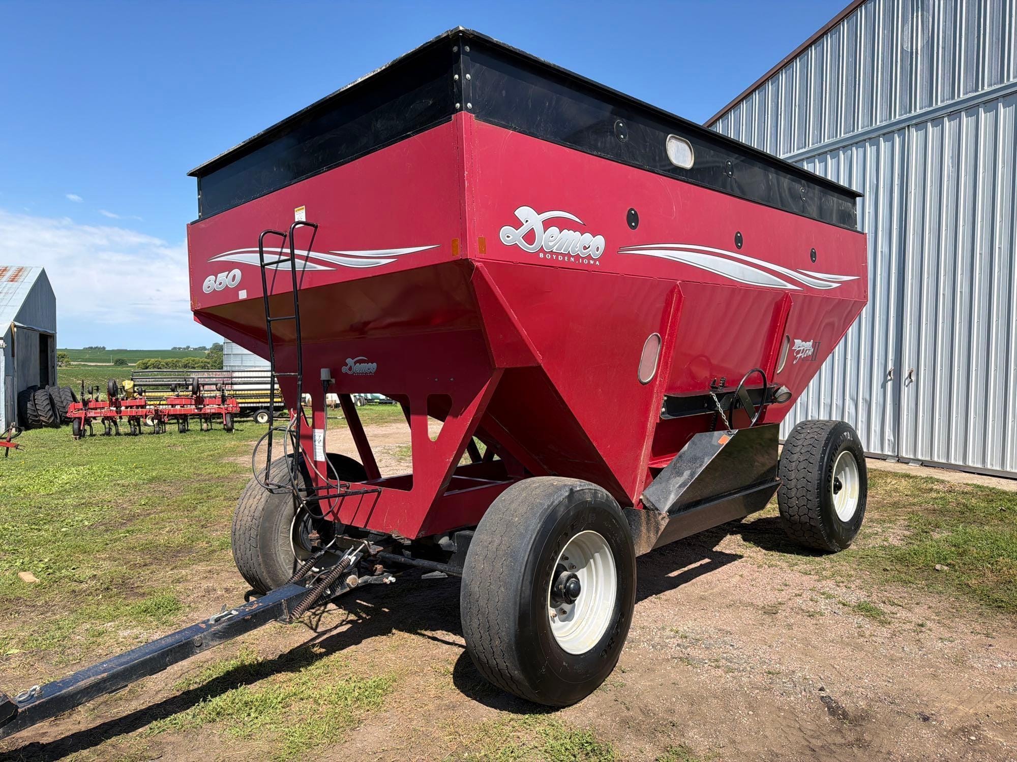 Demco 650 Equipment Image0