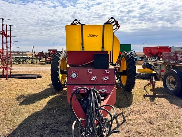 Image of Demco Conquest equipment image 2