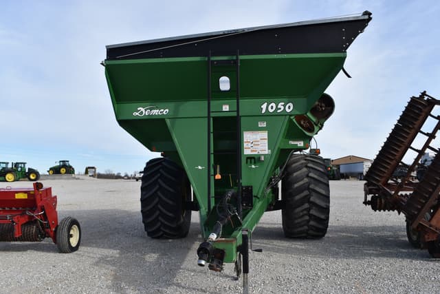 Image of Demco 1050 equipment image 1