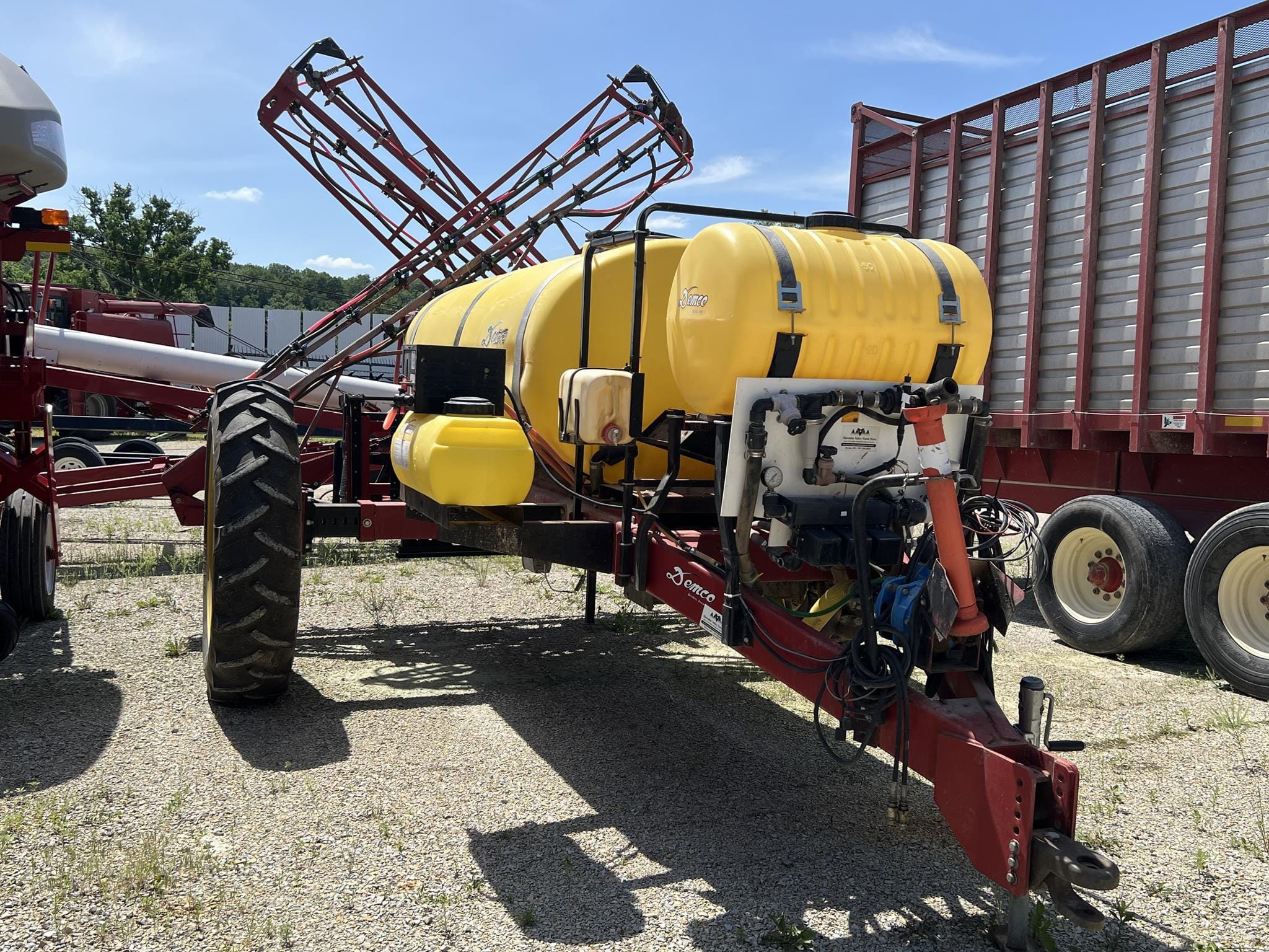 Demco HT1000 Equipment Image0