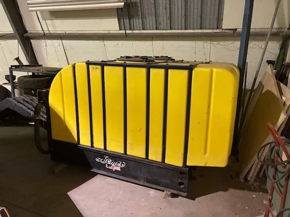 Demco Side Quest Equipment Image0