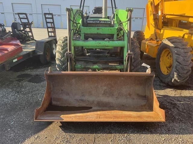 Image of Deutz-Allis 7085 equipment image 2