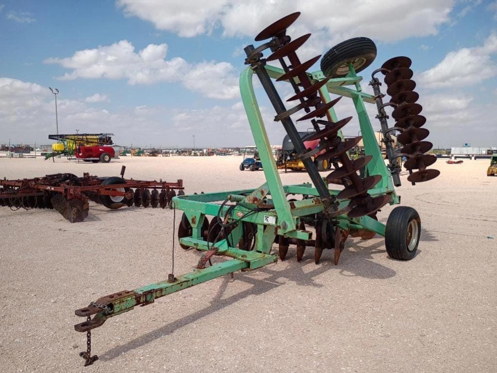 Deutz-Allis 2500 Equipment Image0