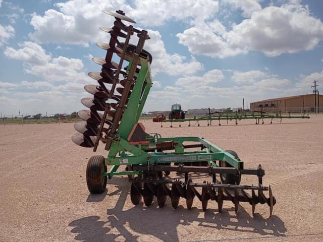 Image of Deutz-Allis 2500 equipment image 2