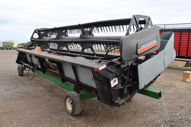 Image of Deutz-Allis 320 equipment image 3