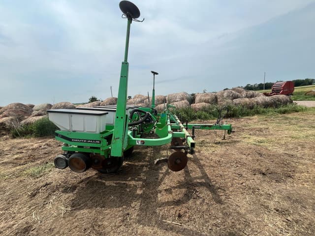 Image of Deutz-Allis 385 equipment image 2