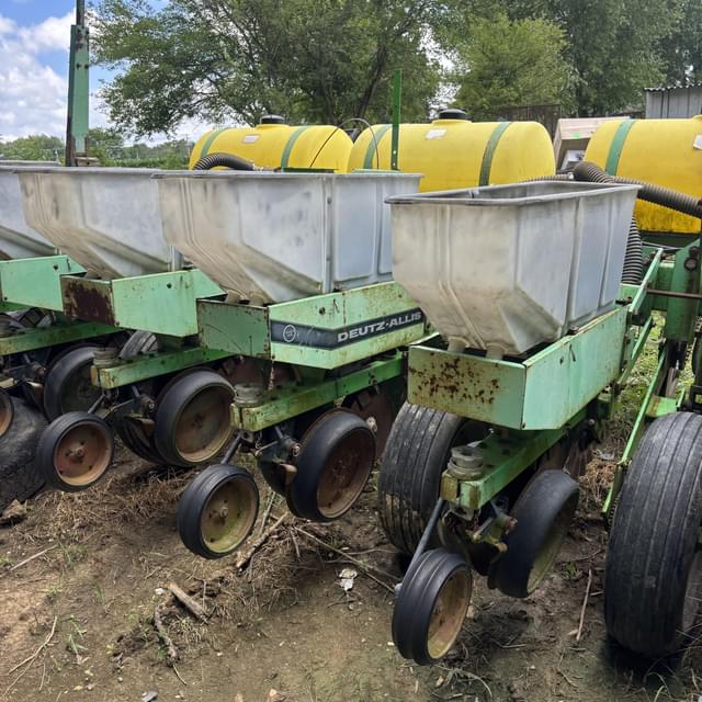 Image of Deutz-Allis 385 equipment image 4