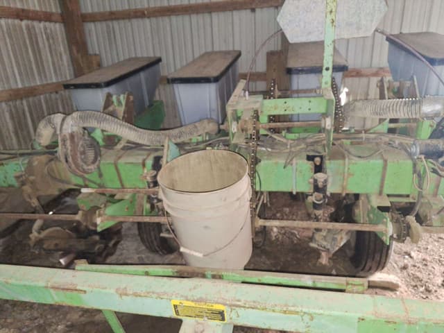 Image of Deutz-Allis 385 equipment image 2