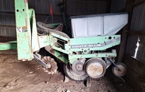 Deutz-Allis 385 Image