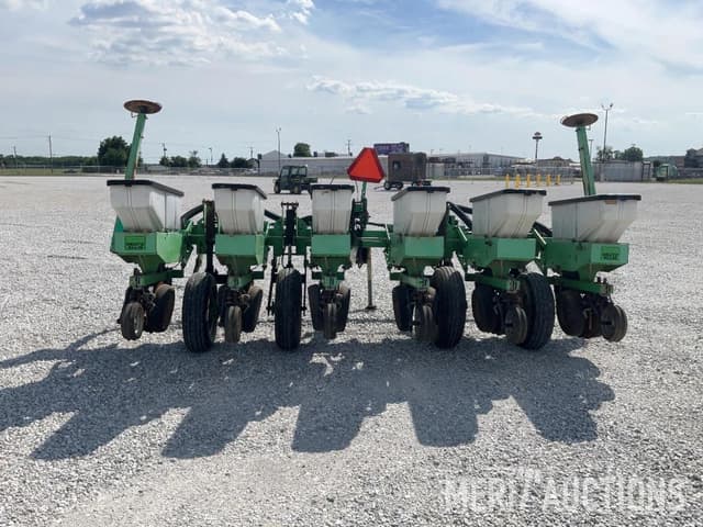 Image of Deutz-Allis 385 equipment image 2