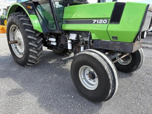 Image of Deutz-Allis 7120 equipment image 3