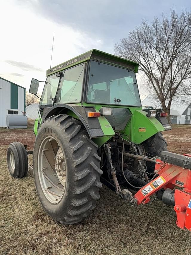 Image of Deutz-Allis DX4.70 equipment image 2