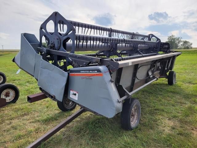 Image of Deutz-Allis 320 equipment image 2