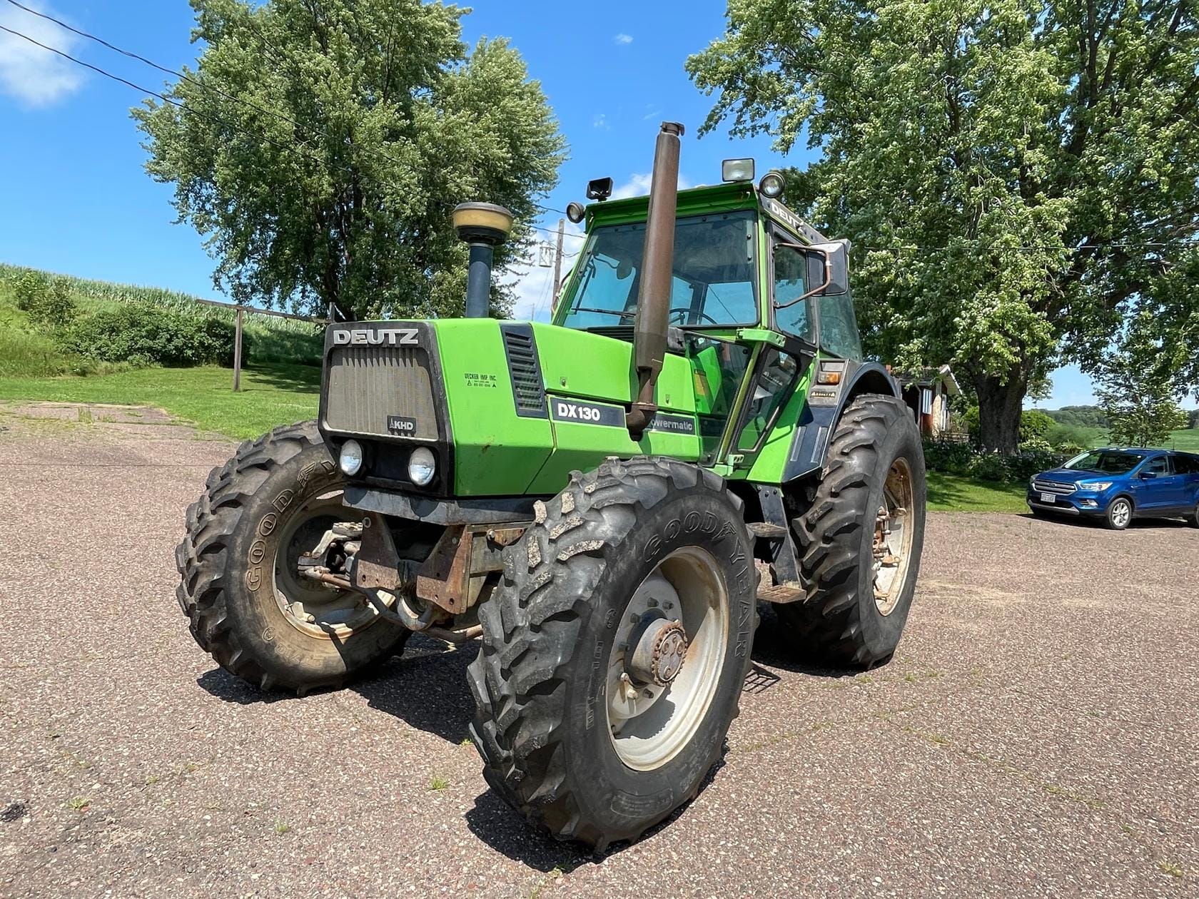 Deutz-Fahr DX 130 Equipment Image0